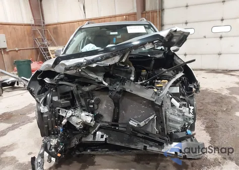 2024 Subaru Forester Touring z USA, uszkodzony, nr VIN JF2SKAMC7RH442061